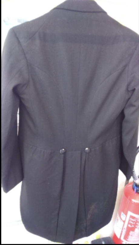 Une service de teinturerie à votre disposition à Athis-Mons