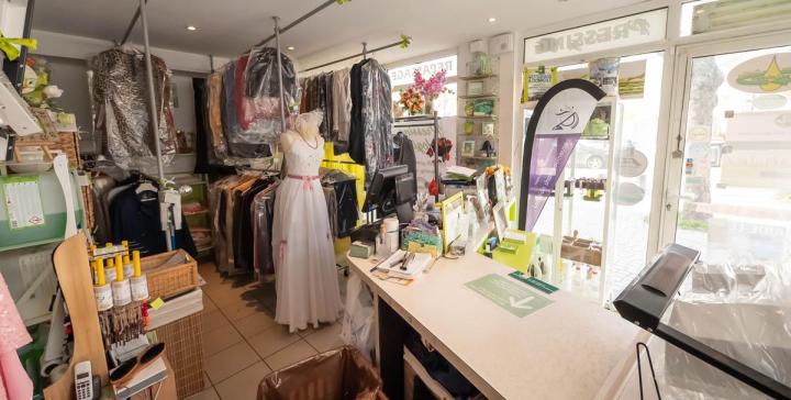 Une service de teinturerie à votre disposition à Athis-Mons