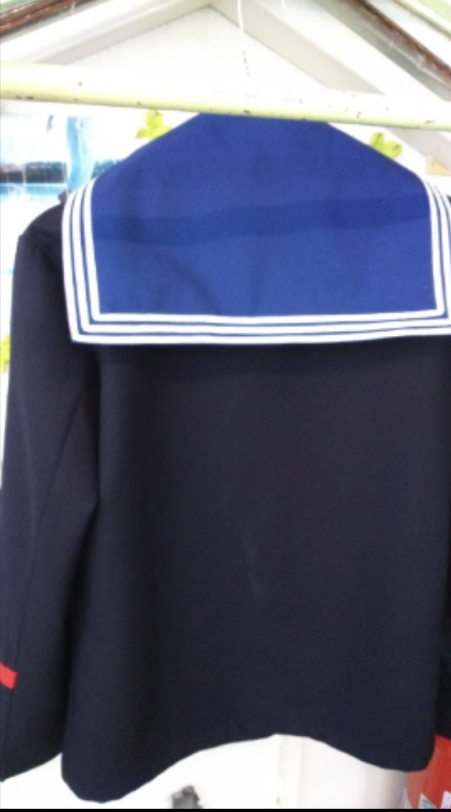 Des professionnels de la retouche de couture à Athis-Mons